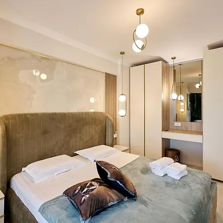 Wave N' Sea In Infinity - Parking *